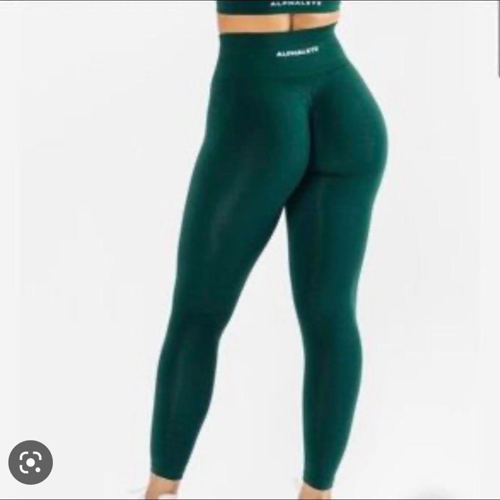 ALPHALETE AMPLIFY HUNTER GREEN DISCONTINUED COLOR